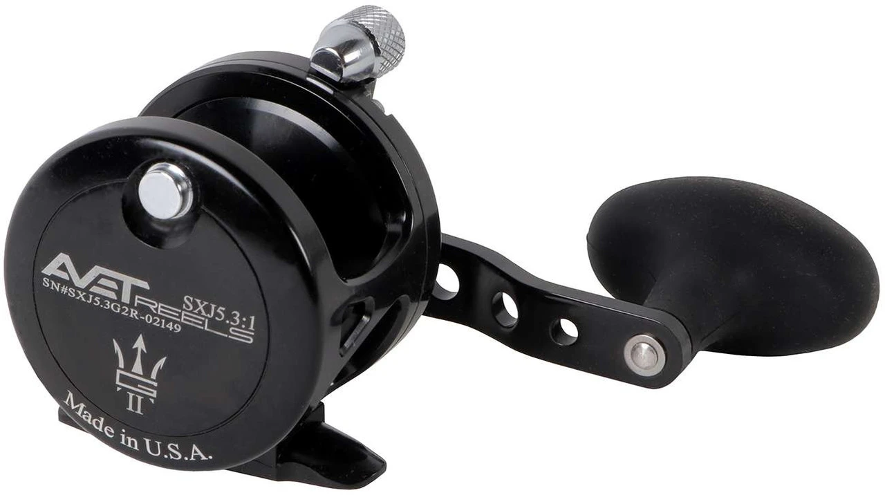 Avet SXJ 5.3 G2 NGP Single Speed Reel - Black (No Glide Plate) 5 Avet SXJ 5.3 G2 NGP Single Speed Reel - Black (No Glide Plate) - Image 3